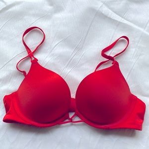 Victoria’s Secret Push-up Bra